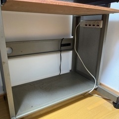 美品⭐️パソコンデスクの画像