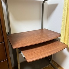 美品⭐️パソコンデスクの画像