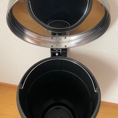 ゴミ箱 丸形  スチール製 ふた付き 30L ステンレス