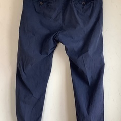 【中古】GAP メンズ　パンツ　ボトムス　８分丈　32サイズ　ズボン　綿　コットン　サマーズボン　紺色の画像