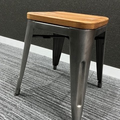 椅子　4つの画像