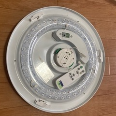 LEDシーリングライトの画像