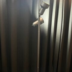 【値下げ】スタンドライト※電球3つお付けしますの画像