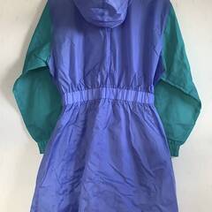 【美品】FIORUCCI フィオルッチ　レインコート　フード付き　ポーチ付き　ウインドブレーカー　ポケットあり　撥水加工　フリーサイズ の画像