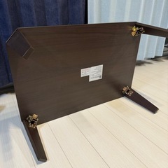 ニトリ 折り畳みローテーブル(ほぼ未使用)
の画像