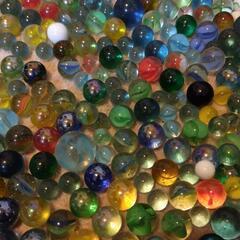 ビー玉の画像