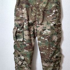 【洗濯・試着のみ】カーゴパンツ・ワークパンツ　３４インチ