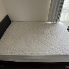 【引っ越しの為に処分します】ダブルベッド の画像