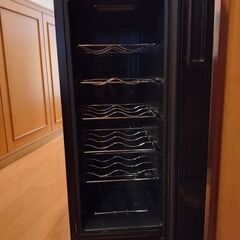 ルフィエール 電子式 ワインセラー  LW-S12 12本収納の画像