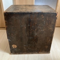 レトロ3段小物入れの画像