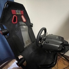 NextLevelRacingレーシングコックピットの画像