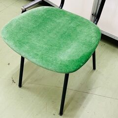 【新品 未使用品】スクールチェア ペッパーⅡ ベルベット GN 肘無 緑 グリーン 参考価格10600円の画像