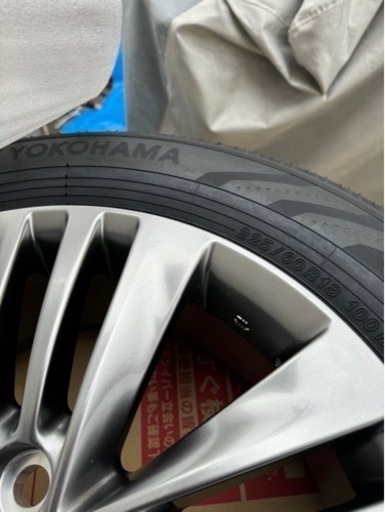 新型アルファード40系　タイヤ