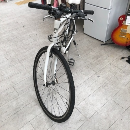 クロスバイクGIANT700ccホワイト【トレファク堺福田店】 クロスバイクGIANT700ccホワイト【トレファク堺福田店】