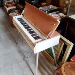 ヤマハ YAMAHA レトロな電子オルガン　/UJ-0884 1Fの画像