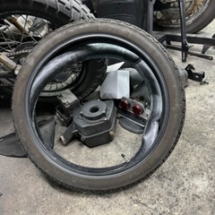 ■GN125Hなどに！　18インチ　タイヤ＆チューブ