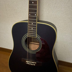 安くて新しいギターの画像