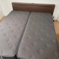 家具 ベッド ダブルベッドの画像