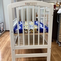 ベビーベッド　【町田市再生家具】　240242の画像