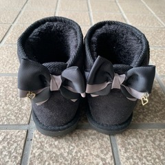 ムートン　キッズ　19センチ