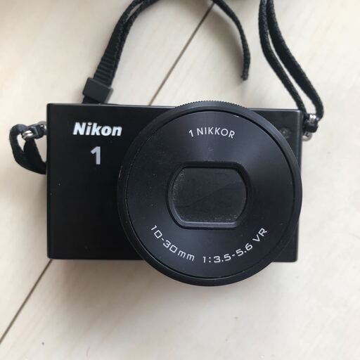 デジタル一眼 NIKON J4
