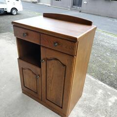 ずっしり重い電話台　レンジ台　収納棚　小引き出し付家具 ドレッサーの画像