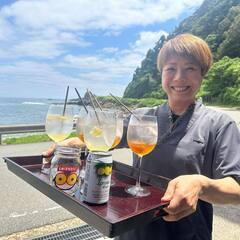 【中途採用歓迎♪　正社員】海が目の前！旅館・マリンアクティビティの接客・営業・広報の画像