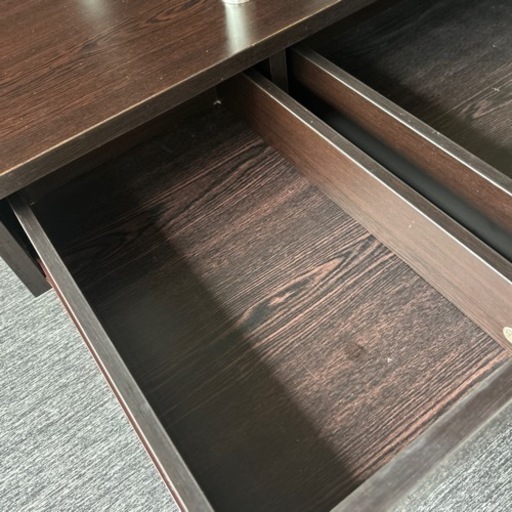 ガラステーブル　収納　家具