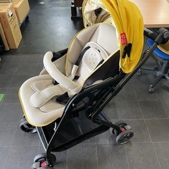 Aprica アプリカ ベビーカー イエローの画像