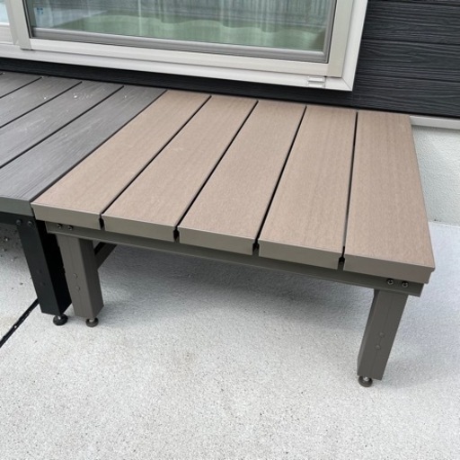 ほぼ新品　人工木ウッドデッキ 組立済