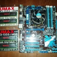 ASUSマザーボード（その他）値下げの画像