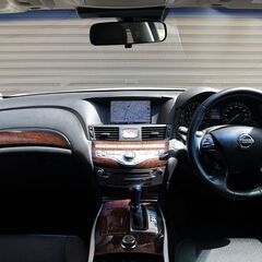 検査7年7月フーガ 250GT HDDナビ/地デジ/Bluetoothオーディオ/バックカメラ/ミシュランパイロットスポーツ4/ディーラー点検記録簿多数/ETCの画像