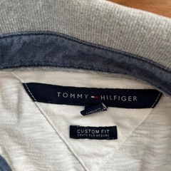 TOMMY HILFIGER Tシャツ メンズの画像