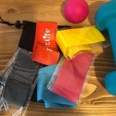  ダンベル3kg ゴムバンドの画像