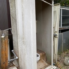 仮設トイレの画像