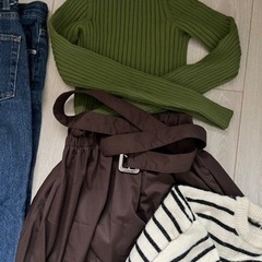 ワンピース、デニム、ニットの画像