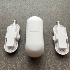 　【受け渡し先決定済み】自動カーテン　Switch bot スイッチボットの画像
