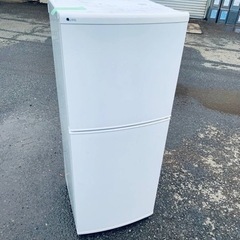 ⭐️ユーイングノンフロン冷凍冷蔵庫 UR-F140J⭐️