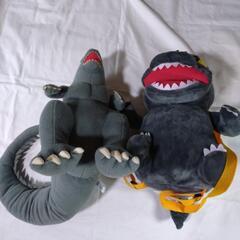 リュックサックはタグ付き　ゴジラぬいぐるみセットの画像