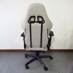 売り切れました DOWINX LS-6668 SERIES ゲーミングチェア　オットマン付き　振動リラクゼーション動作良好の画像