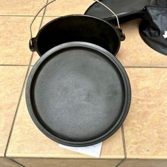 ロゴスSLダッチオーブン10inch・ディープ（バッグ付き）の画像