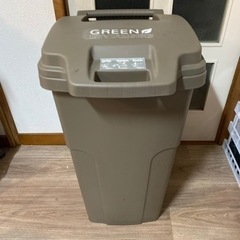 90L ゴミ箱 キャスターペール