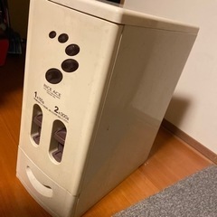 米びつ　お米収納の画像