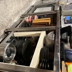 ステンレステーブル4台お譲りしますの画像