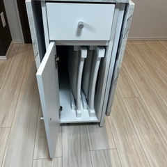 ※ちゅんたろ様限定[美品][引取限定～4/28] FUNROLUX 折りたたみ式ダイニングテーブル、収納可能なチェア2脚セットの画像