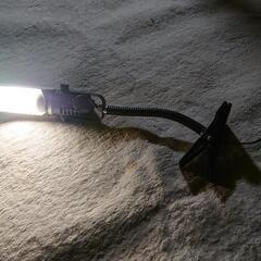 電気スタンド 蛍光灯 クリップの画像