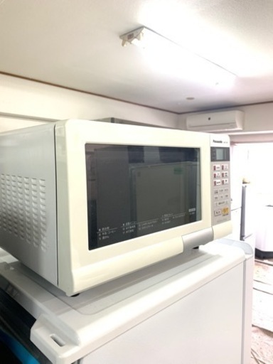 配送可能　保証付き パナソニック Panasonic NE-T157-W [オーブンレンジ エレック 15L ホワイト]