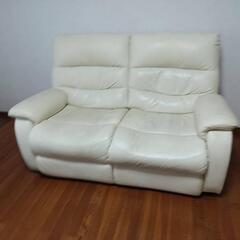 《売却処分済》2人掛電動ﾘｸﾗｲﾆﾝｸﾞｿﾌｧｰ