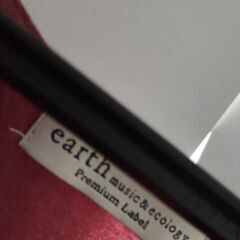 2月まで❗レディース服　アースミュージックアンドエコロジー　レディーストップスの画像