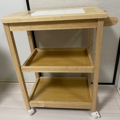 【取引中】ワゴン
